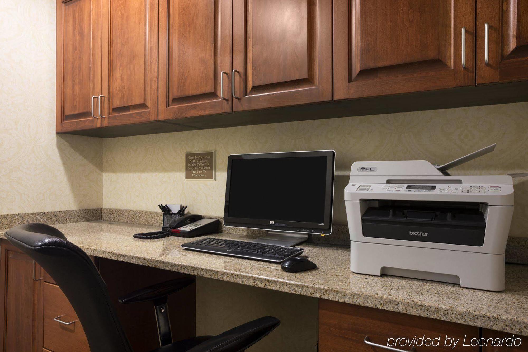 Country Inn & Suites By Radisson, Washington At Meadowlands, Pa Eksteriør billede