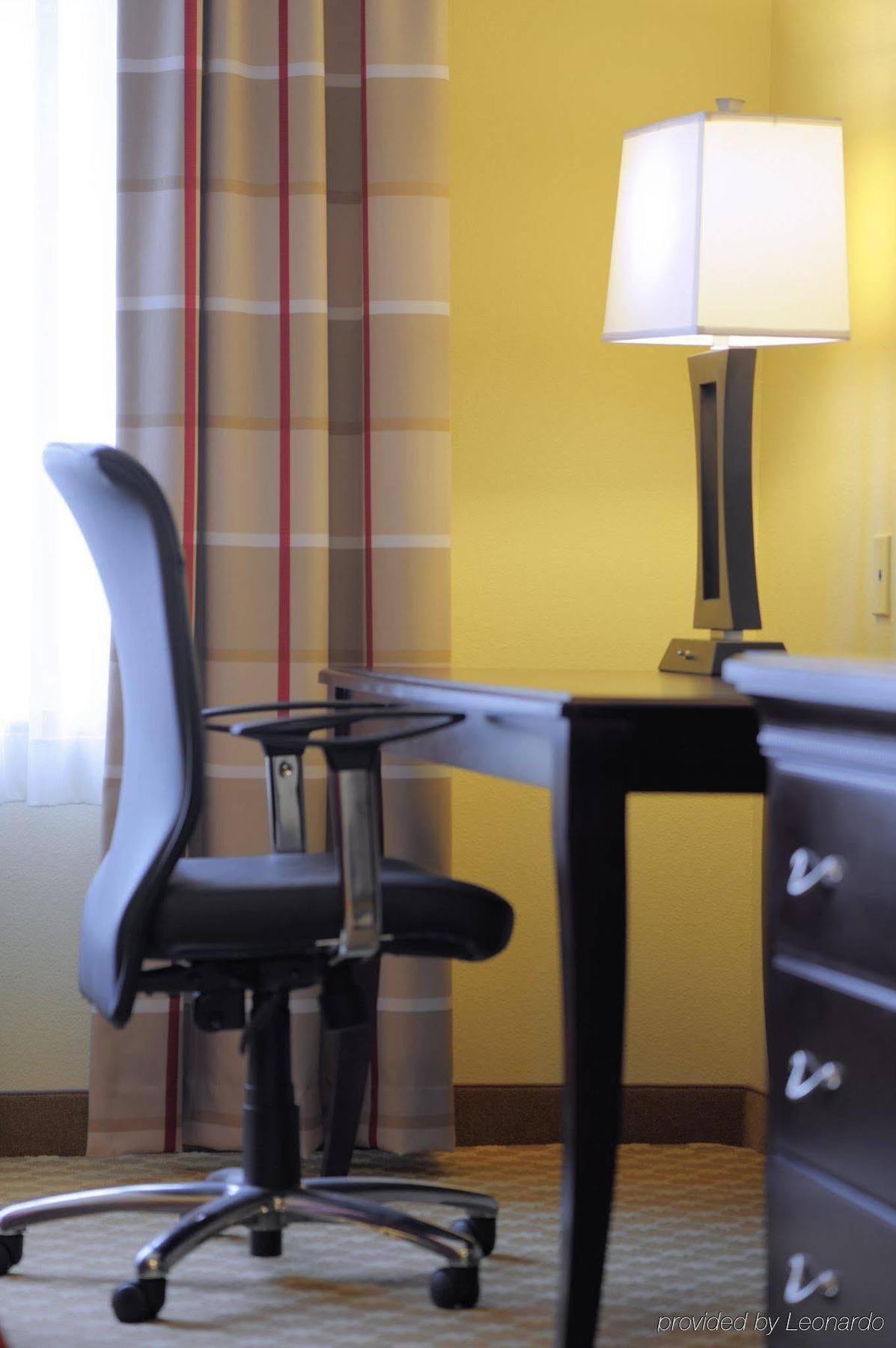 Country Inn & Suites By Radisson, Washington At Meadowlands, Pa Værelse billede