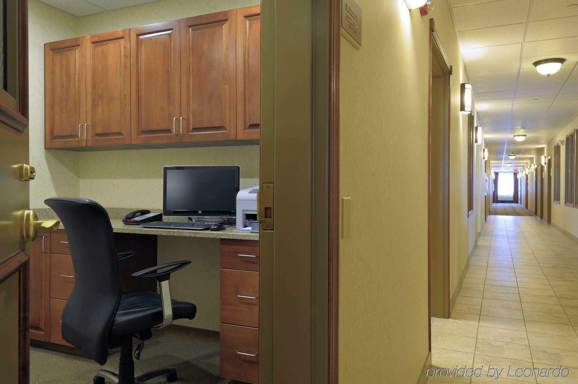 Country Inn & Suites By Radisson, Washington At Meadowlands, Pa Interiør billede